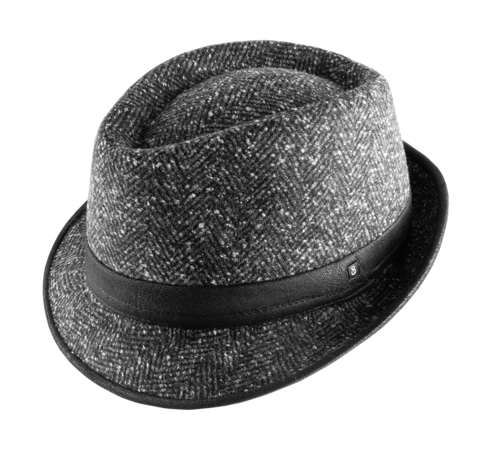 Bcbg hats 2025